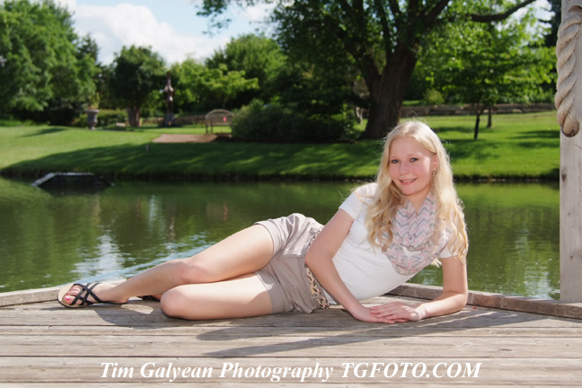 Country,farm,Blue Valley SouthWest,high school,senior portraits,pictures,outdoor natural light,Overland Park Arboretum,location,studio,head shots,Lee's Summit,Shawnee Mission,Kansas City,ks,mo,model head shots,acting,lake senior portraits,destination